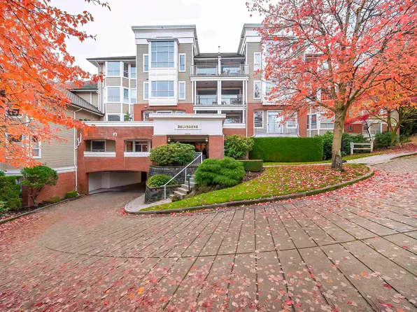 5270 Oakmount Cres #203, Burnaby, BC V5H 4S1