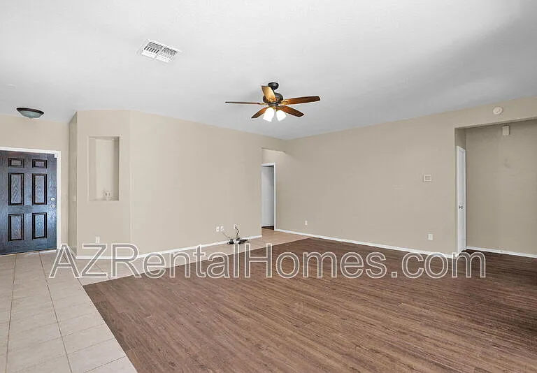 6308 S 69th Gln — Photo 5