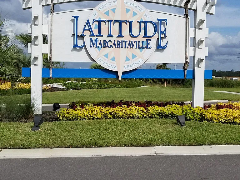 330 Coral Reef Way — Photo 1