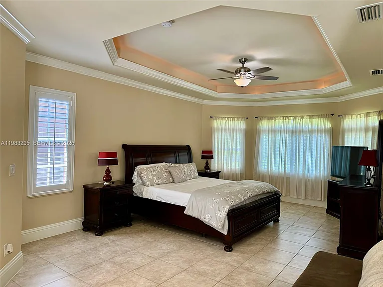 1740 Ludlow Rd — Photo 47