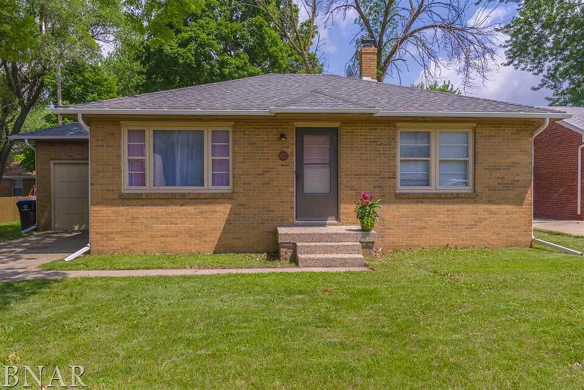 812 Bell St photo 1