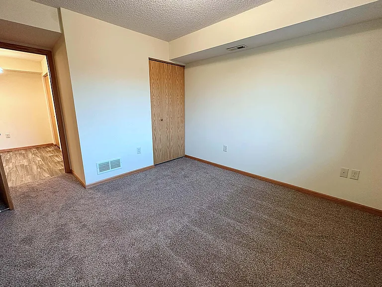 Arcade Estates West — Photo 98