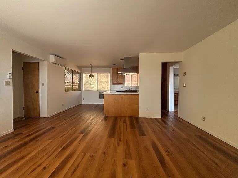 603 Kingsford St — Photo 6