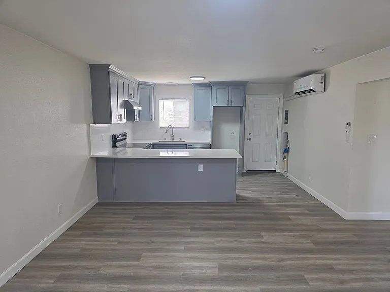 1772 Rio Grande Rd — Photo 3