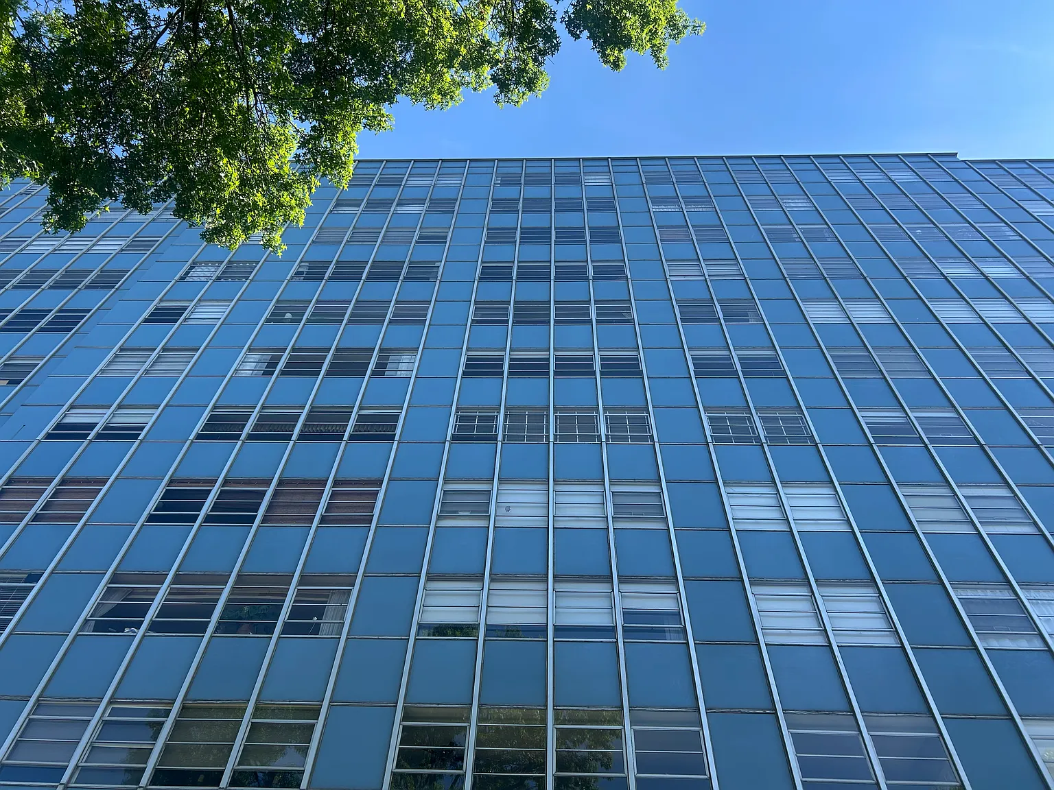 2 bed, 1170 sqft, $1,750 — Photo 1
