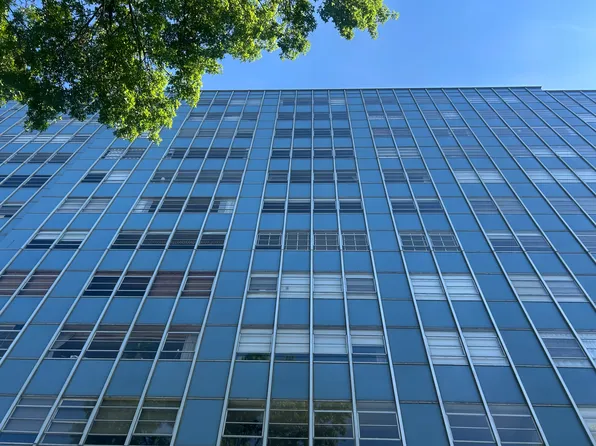 333 W Meyer Blvd, Kansas City, MO 64113