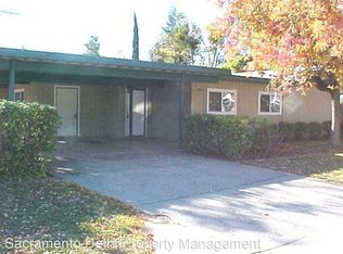 8820 Williamson Dr, Elk Grove, CA 95624