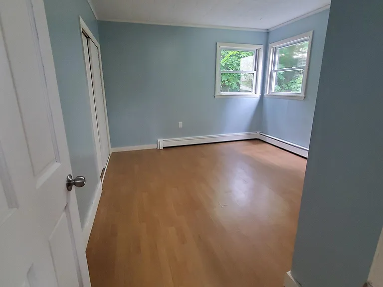 118 Gamage Ave #1 — Photo 5