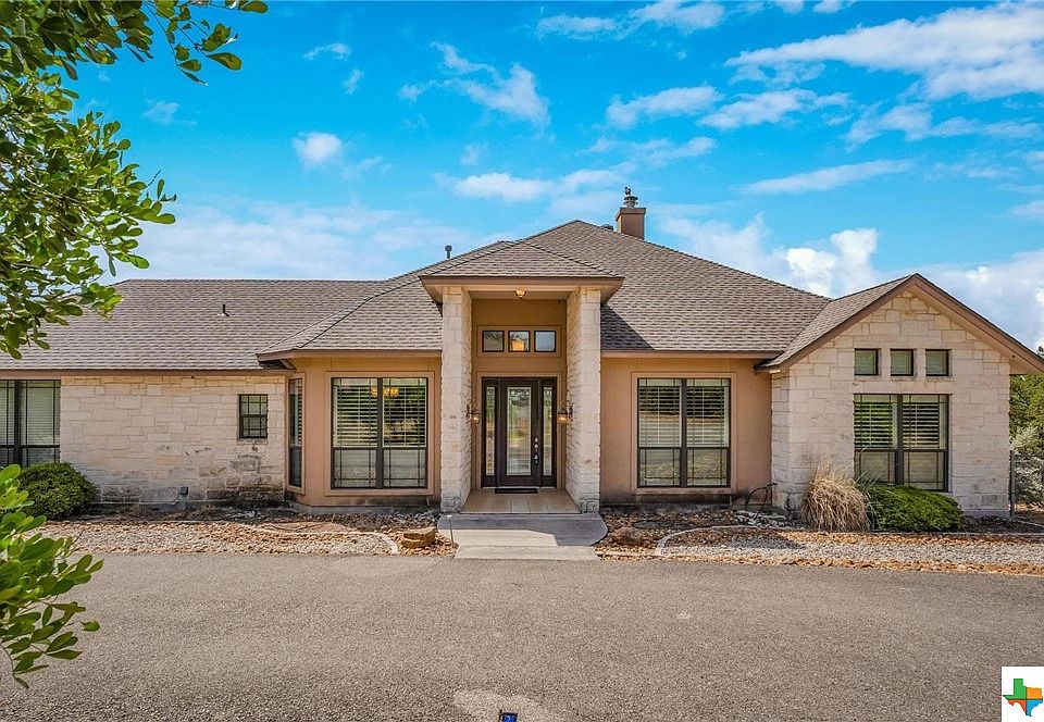 1413 N Walnut Ave, New Braunfels, TX 78130 Zillow