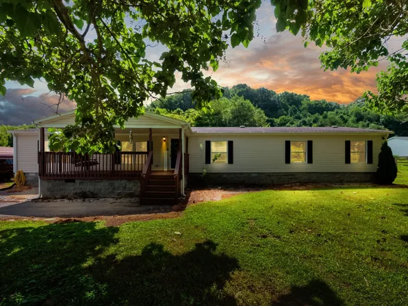 8635 King Hollow Rd, Mount Pleasant, TN 38474