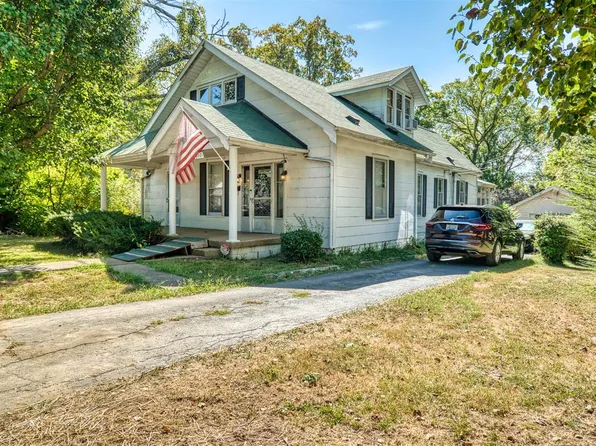 617 E 2nd St, Russellville, KY 42276