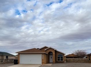 14721 Horizon View Dr, Horizon City, TX 79928