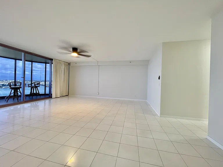 415 South St #2903 — Photo 9