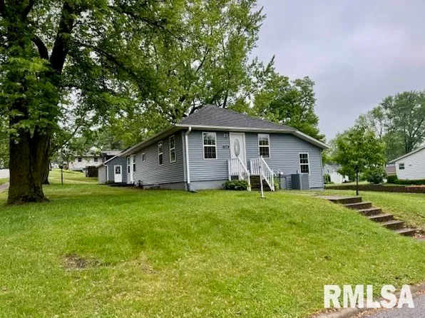 1203 13th Ave S, Clinton, IA 52732