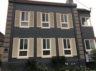 1217 Capuchino Ave APT 2, Burlingame, CA 94010