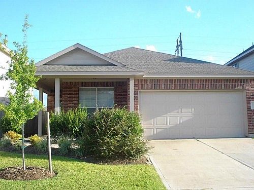 1st image of 26411 Richwood Oaks Dr
