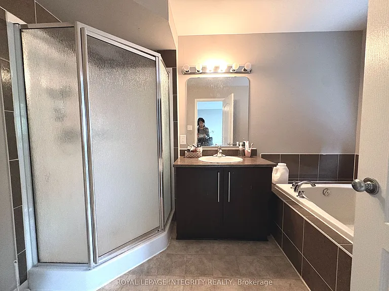 254 Badgeley Ave — Photo 31