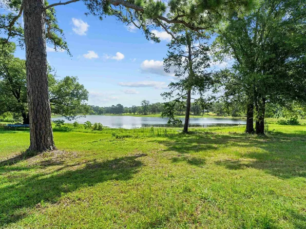 14428 Garden Valley Dr, Lindale, TX 75771