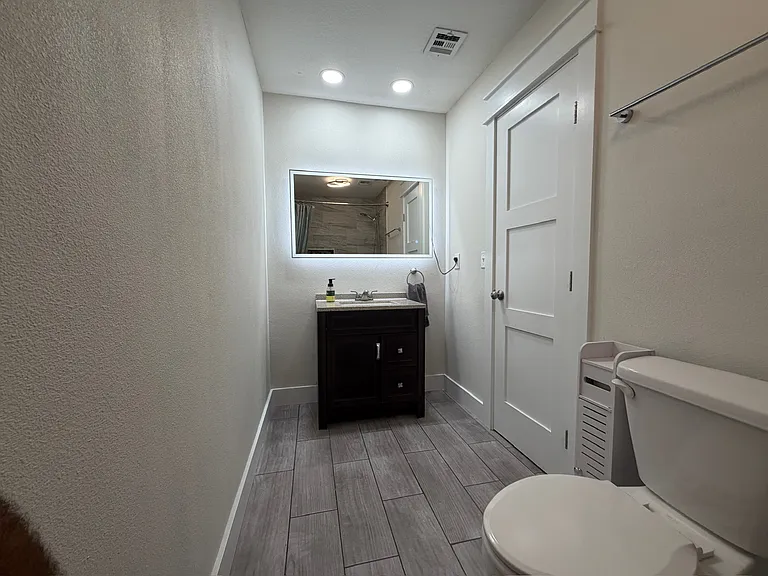 1025 Darlington Oak Dr — Photo 8