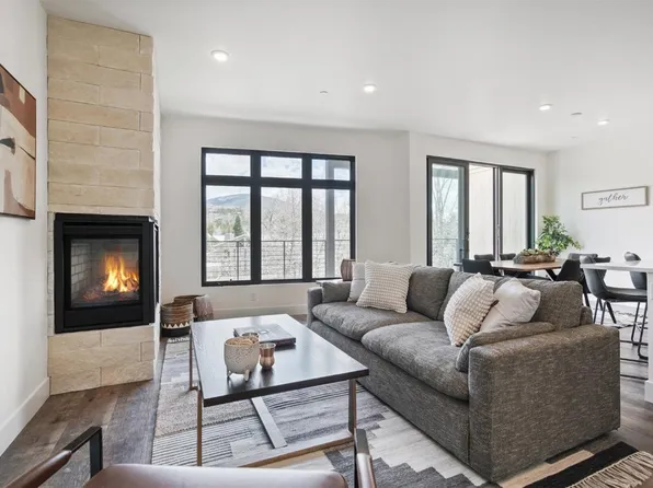 740 Blue River Pkwy #C33, Silverthorne, CO 80498