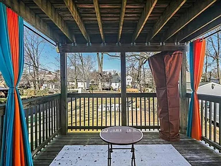 2802 Berwick Ave — Photo 12