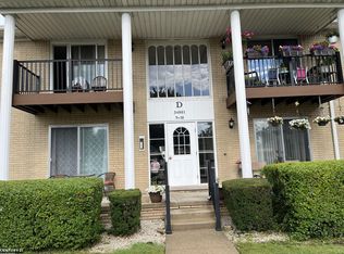 34801 Valleyview Dr APT D9, Sterling Heights, MI