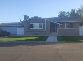 7141 Rosemary Ln, Lemon Grove, CA 91945