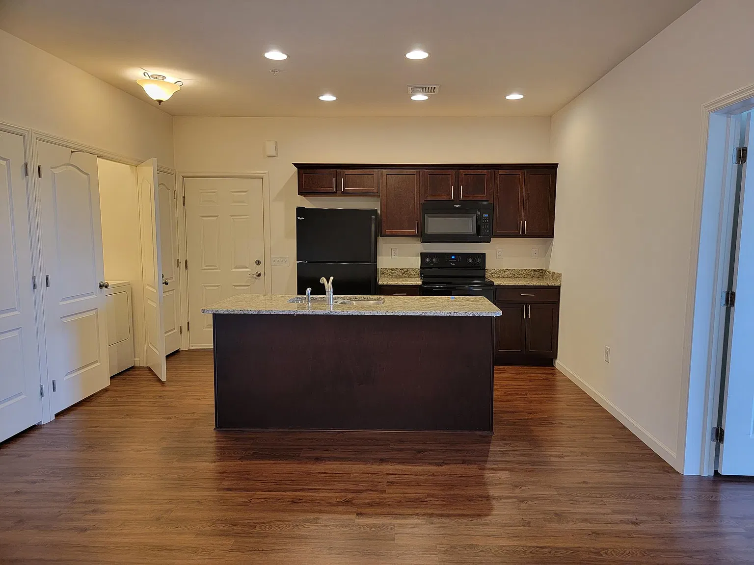 103 Fulton St — Photo 2