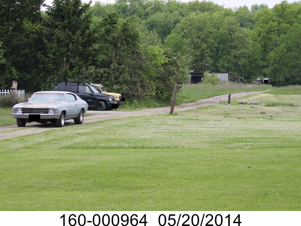 2nd image of 2626 Holton Rd
