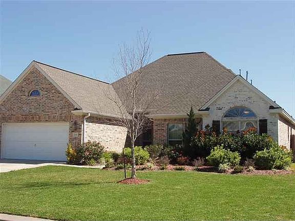 2nd image of 2440 Amberwood Dr