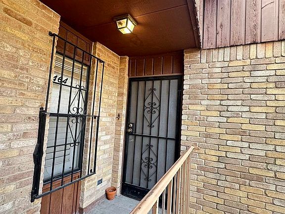 2nd image of 100 E Aurora St #464
