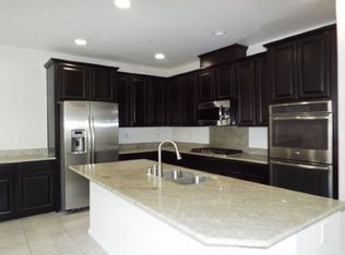 328 Summit Shadow St, Henderson, NV 89015