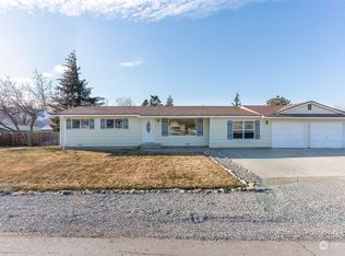 304 S Houston Ave, East Wenatchee, WA