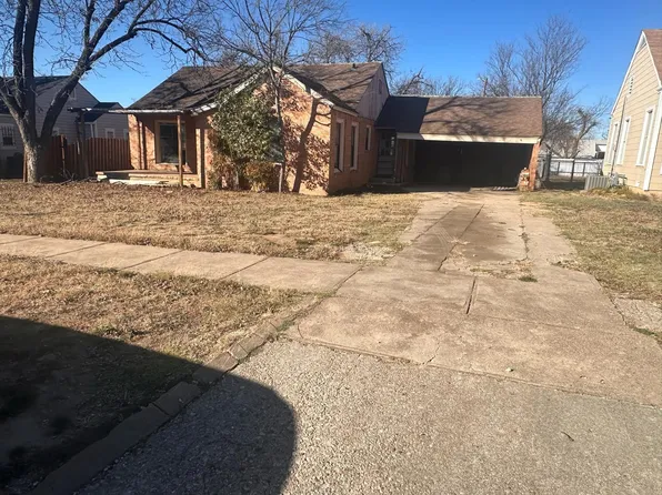 205 Hollywood St, Coleman, TX 76834