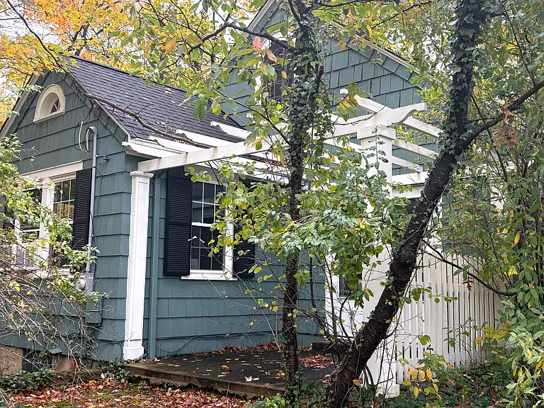 7050 Old Mill Rd — Photo 4
