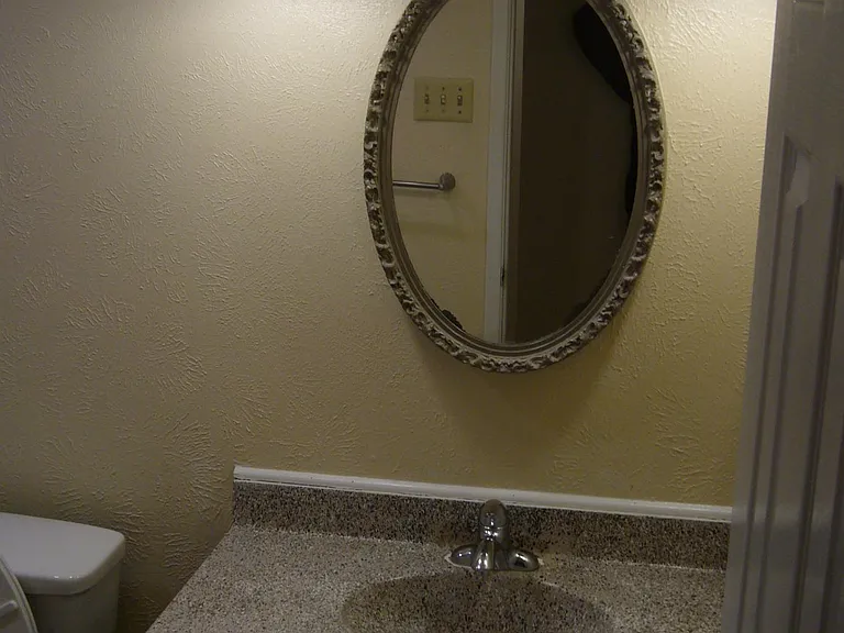 1109 Villa Downs Dr — Photo 18