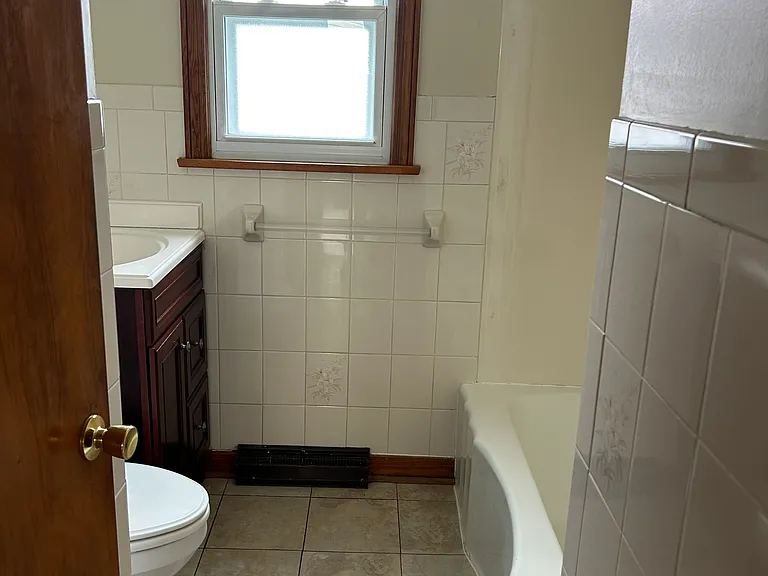 137 Jodon Ave — Photo 10