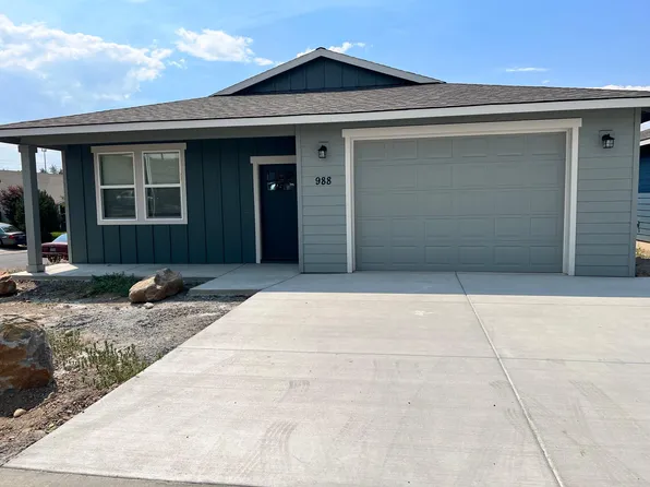 988 SE Maliah Ave, Madras, OR 97741