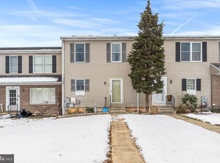 211 Poplar Dr, Reading, PA 19606