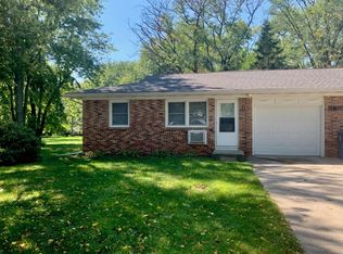 1605 Bluebird Ln #B, Lowell, IN