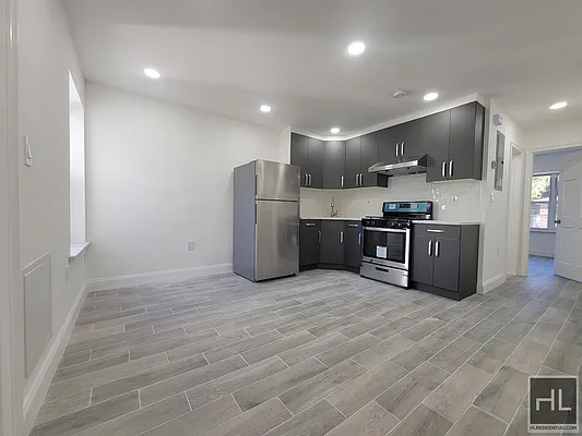 Rented by Highline Residential | media 2