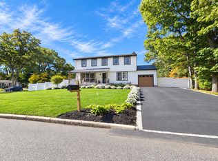29 Rolling Hills Drive, Ridge, NY 11961
