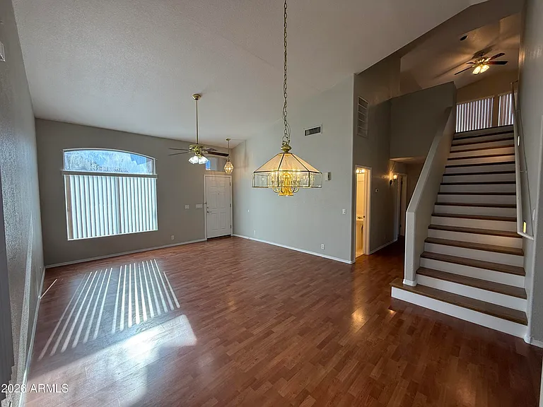 1253 N Spire Ct — Photo 6