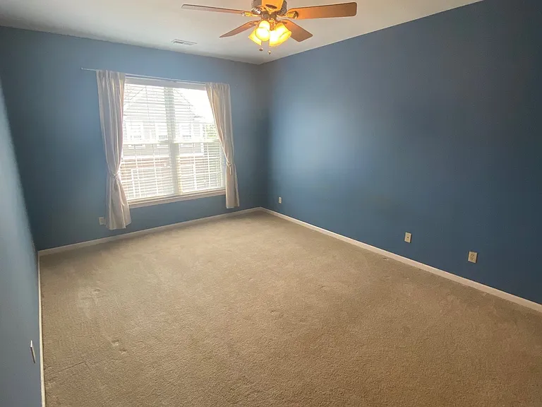 1180 Alameda Blvd — Photo 11