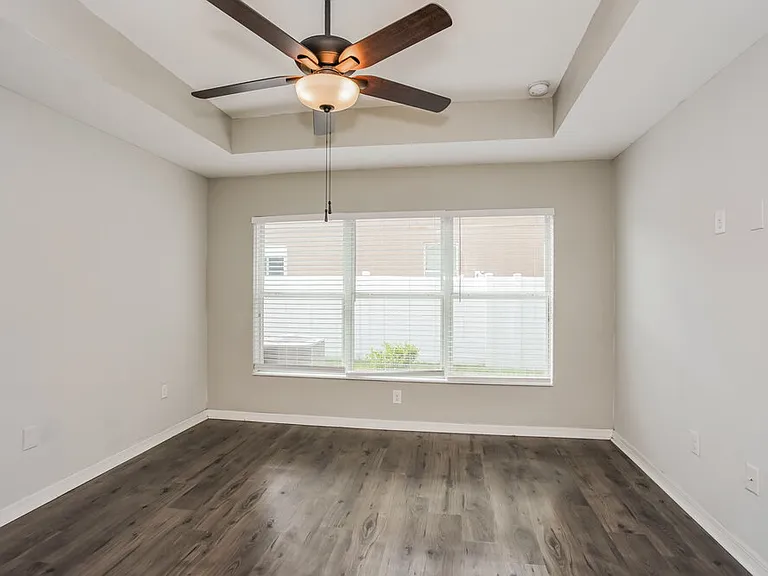 7603 Forest Mere Dr — Photo 8