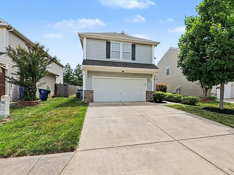 733 Petree Farm Ln — Photo 1