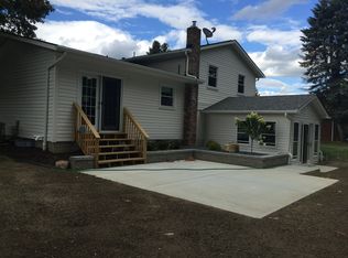 792 Poland Ave, Struthers, OH