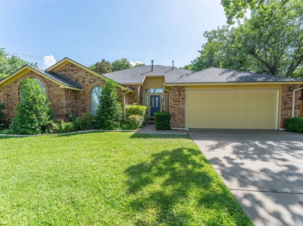 2713 Willowood Dr, Grapevine, TX 76051