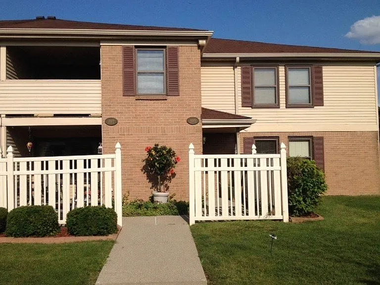 19570 Northridge Dr #45 — Photo 2