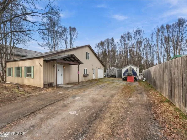 1005 2nd St, Kenai, AK 99611